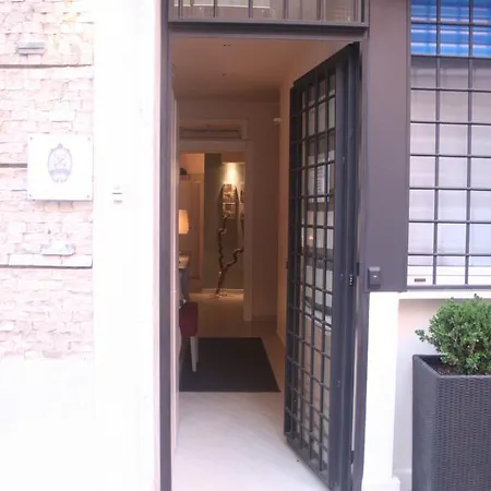 Holiday home Le Stanze Dei Cardinali Rome