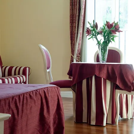 Relais Frattina Konukevi