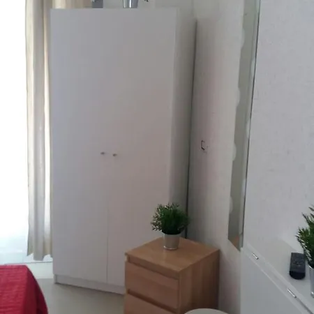 Domus Italiana Guest house