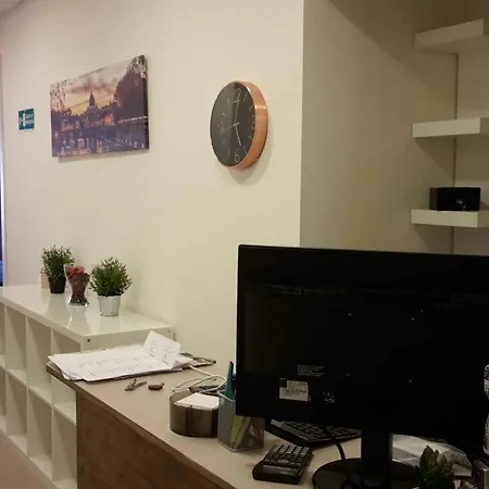 Domus Italiana Guest house 3*