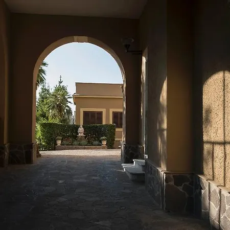 Hotel Angelina - Casa Per Ferie 3*