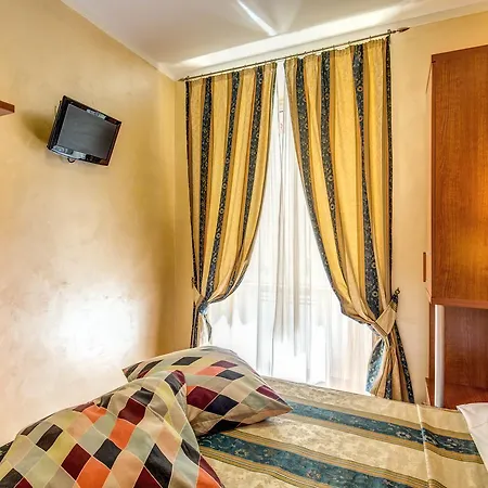 Hotel Maryelen 2 3*