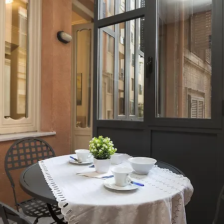 Dimora Storica Palazzo Marescalchi Belli Apartamento *