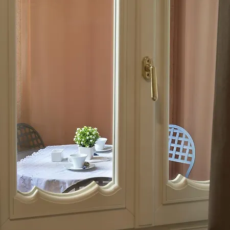 Apartamento Dimora Storica Palazzo Marescalchi Belli