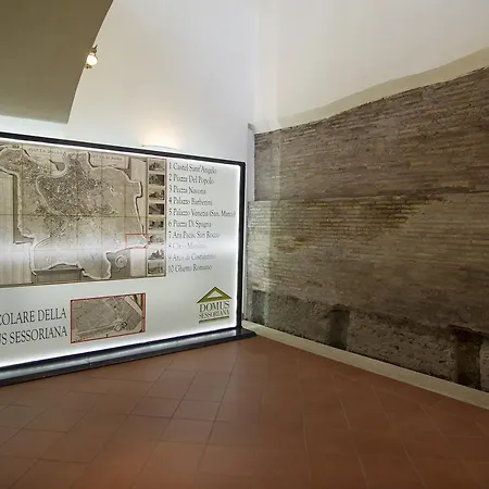 Domus Sessoriana Bed & Breakfast
