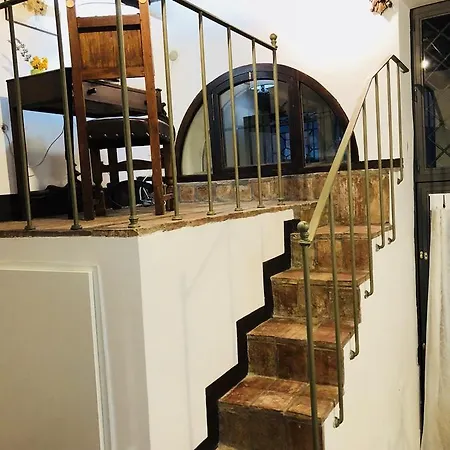 Domus Celentano Holiday home