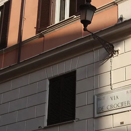 Bed & Breakfast Town House Fontana Di Trevi