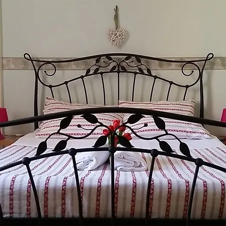 Sweet Life Guesthouse Rome