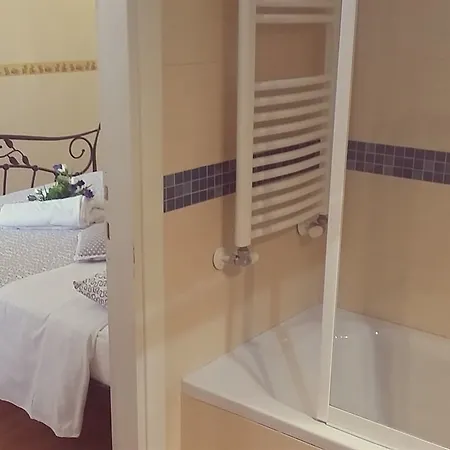 Sweet Life Guesthouse Guest house Rome