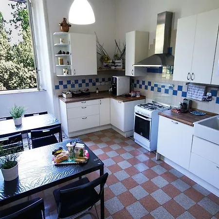 Sweet Life Guesthouse