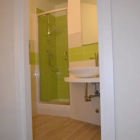 Guest house Bed&bikerome 3*