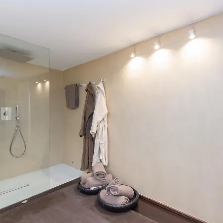 Rsh Spanish Steps Luxury Apartment Rome