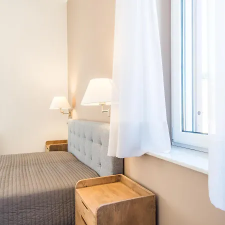 Rsh Spanish Steps Luxury Apartment