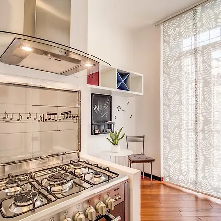 Apartment Life In Rome