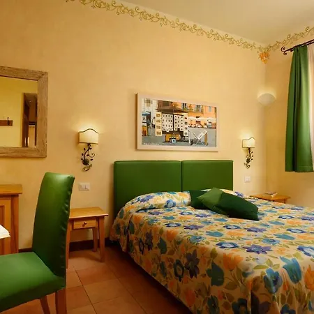 Santa Maria 3* Rome