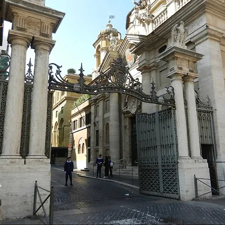 My Bed Vatican Museum Guest house 2*