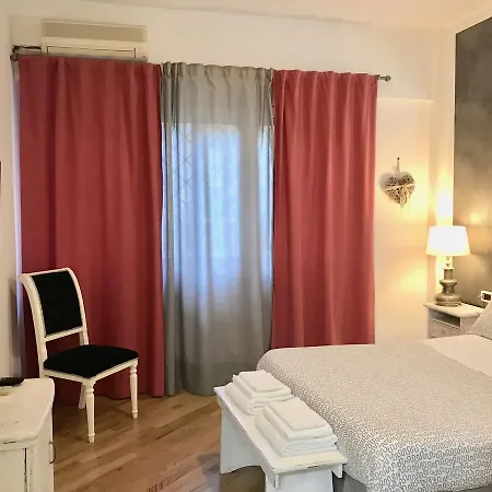Roxy's In Apartment Rome