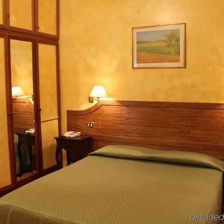 Hotel Fiori Rome