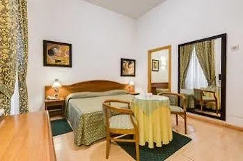 Paba Hotel 2*