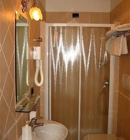 Bed and breakfast Matisse Royal 2*