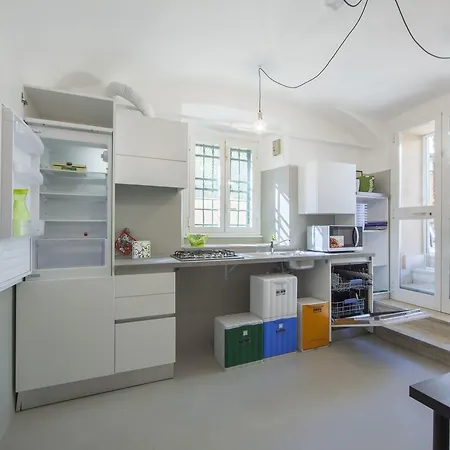 Aurora Apartmanhotel 2*