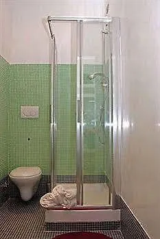 Town House Fontana Di Trevi Bed & Breakfast 3*