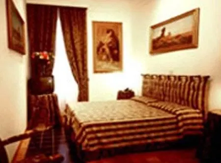 Condotti 29