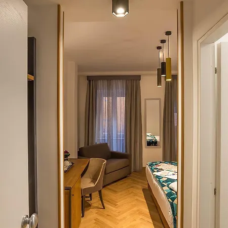 Otel Navona Essence 3*