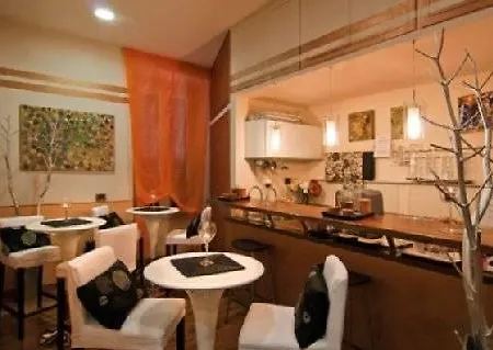 Papavistarelais Bed & Breakfast 3*