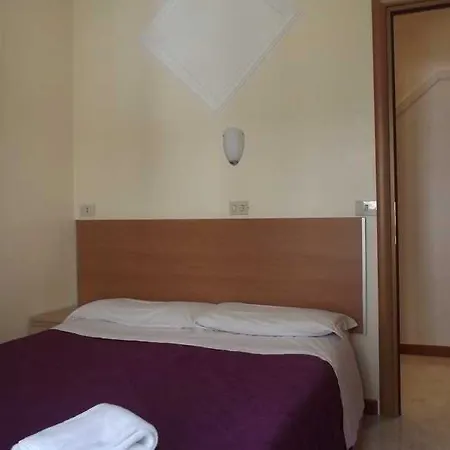 Merulana Star Guest house
