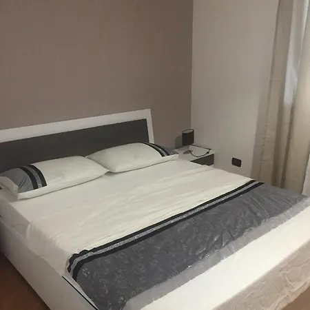 Oda ve Kahvaltı Maison Burlesque Roma