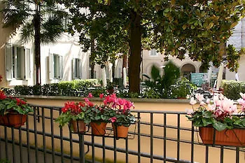 Orsa Maggiore For Women Only Albergue Roma