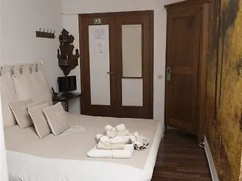 Le Fate Bed and breakfast 2*
