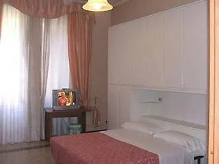 Maison d'hôtes Caroline 2*