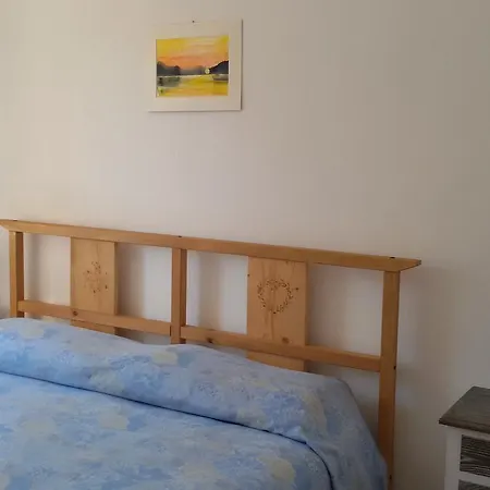 Nonaj Hotel *