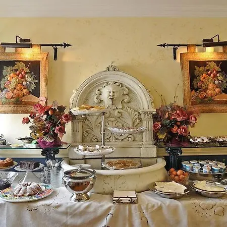 Residenza Antica 4*