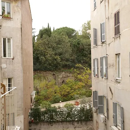 Bed & Breakfast Laurus Colosseo 3*