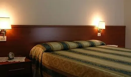 Hotel Maryelen 2 3*