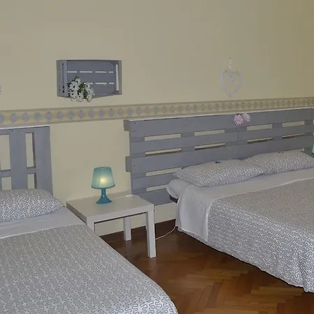 Guest house Sweet Life Guesthouse 3*