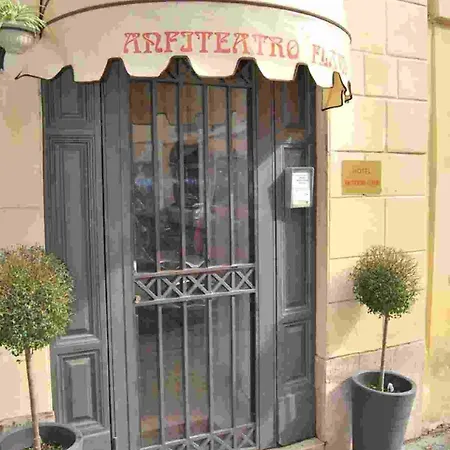 Anfiteatro Flavio 3* Rom