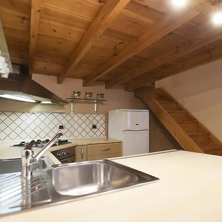 Lo Apartment