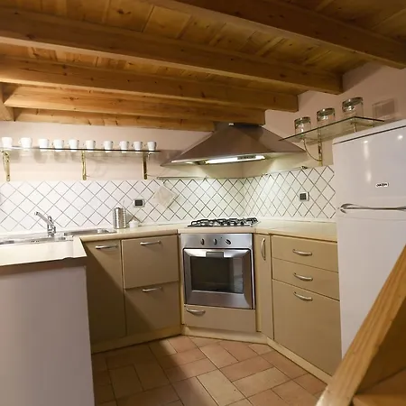 Apartment Lo *