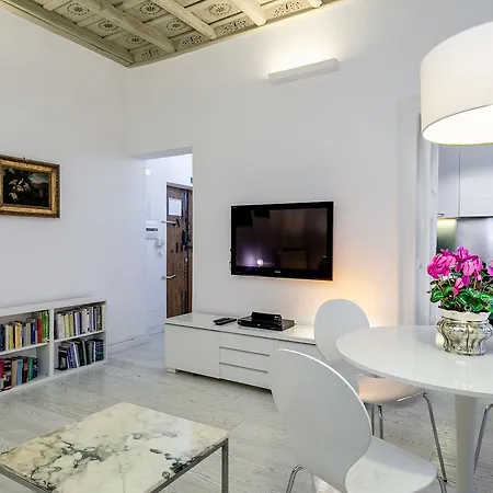 White Pantheon One Bedroom Apartment * Rome