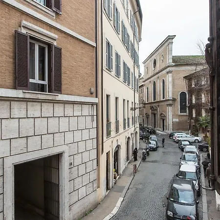 In Navona Atmosphere Roma