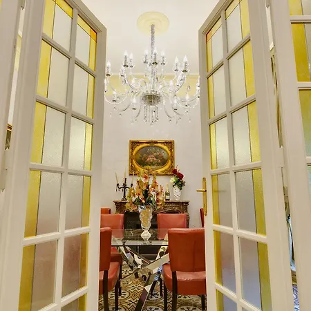 Apartment Dona's Luxury House *