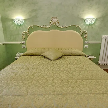 Dona's Luxury House Rome