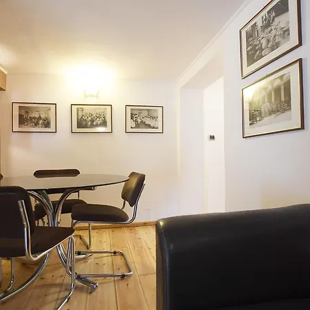 Lo Apartment