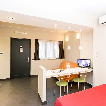 Aparthotel Residenza Gra 21 2*