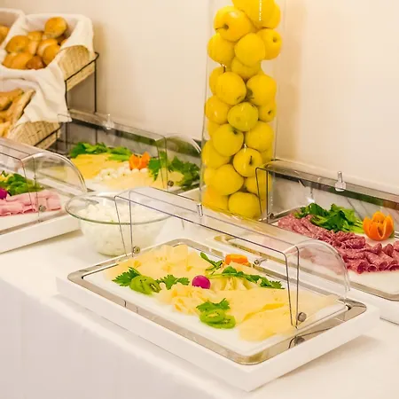 Raeli Regio Hotel