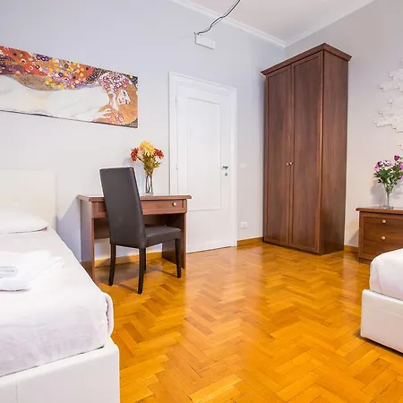 Guest house Royal House Vaticano Rome